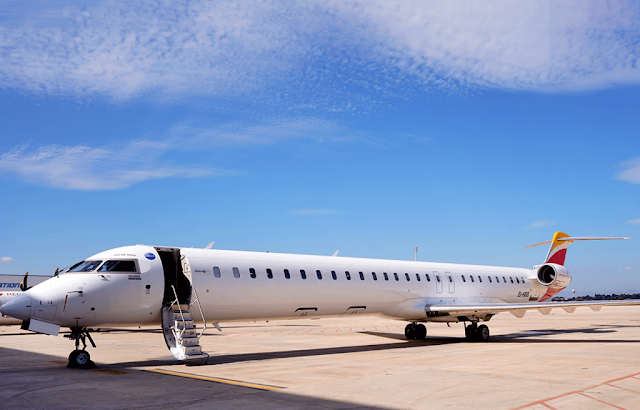 Air Nostrum Group add fourth CRJ1000 aircraft to ITA Airways contract