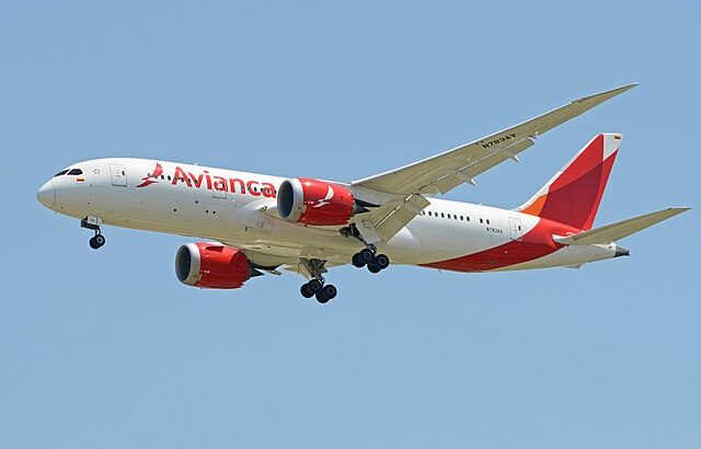 Avianca adds former Irish operated Boeing 787